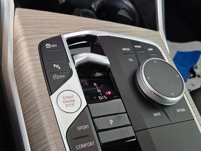 2025 BMW 3 Series 330i xDrive