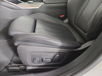 2025 BMW 3 Series 330i xDrive