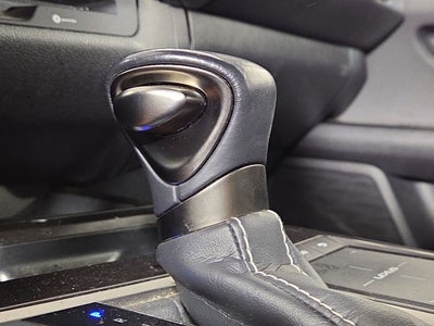 2022 Lexus UX 200 Base
