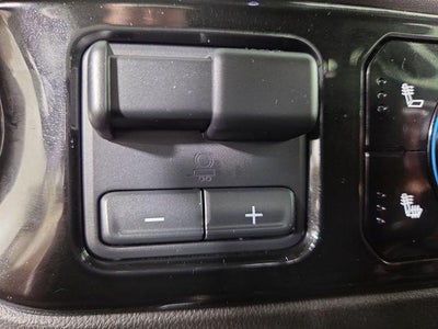 2024 Chevrolet Silverado 1500 LT LT1