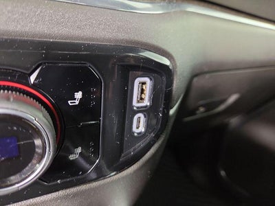 2024 Chevrolet Silverado 1500 LT LT1