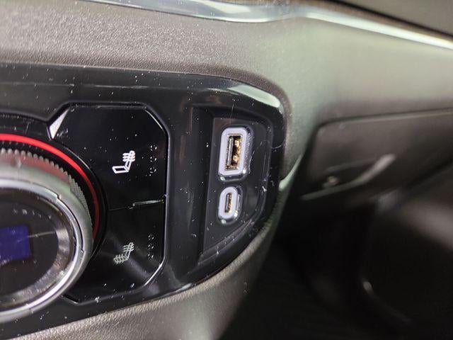 2024 Chevrolet Silverado 1500 LT LT1