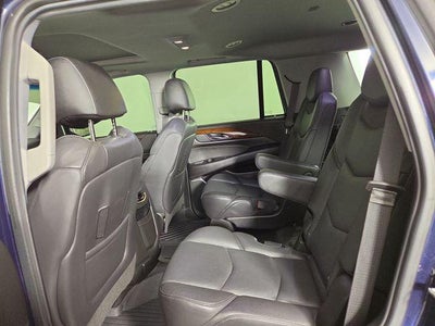 2019 Cadillac Escalade Luxury