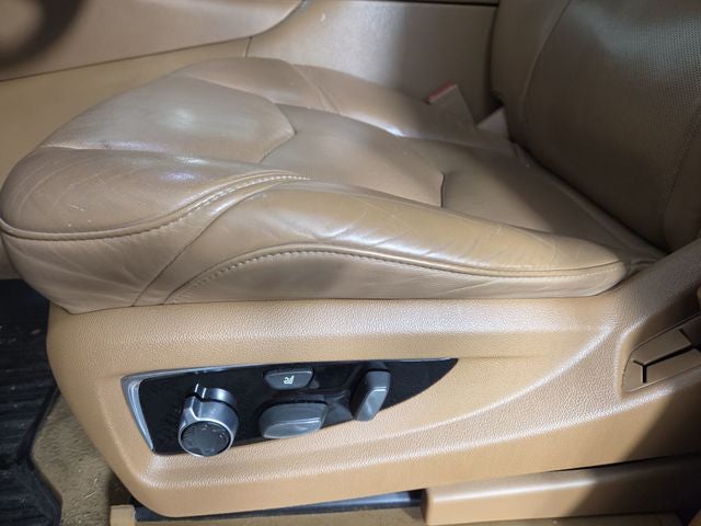 2016 Cadillac Escalade Platinum Edition