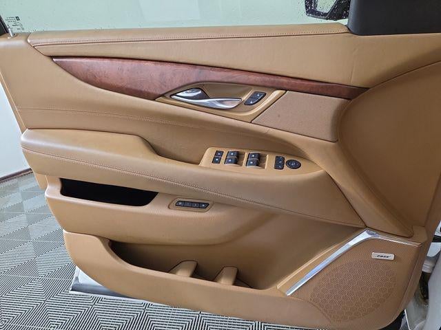 2016 Cadillac Escalade Platinum Edition