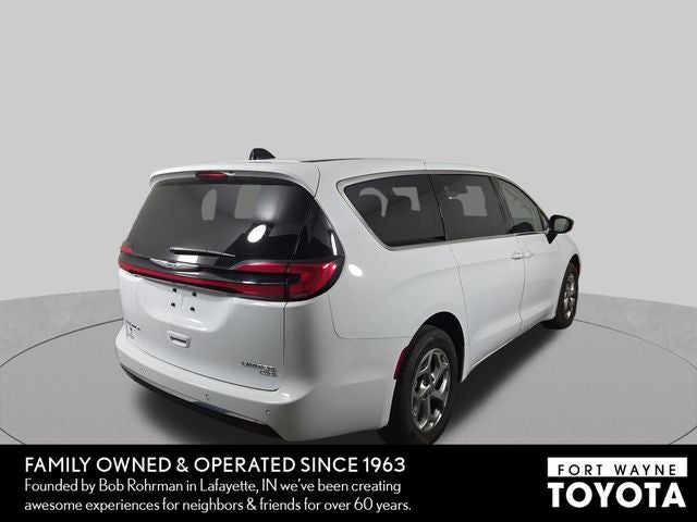 2024 Chrysler Pacifica Limited
