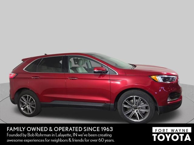 2023 Ford Edge Titanium