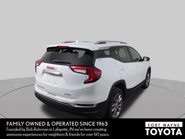 2024 GMC Terrain SLT