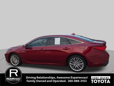 2019 Toyota Avalon Hybrid Limited