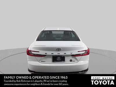 2025 Toyota Camry SE