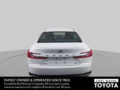 2025 Toyota Camry SE