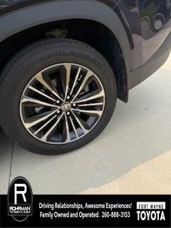 2025 Toyota Grand Highlander Hybrid MAX Platinum
