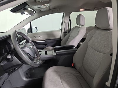 2024 Toyota Sienna LE 8 Passenger