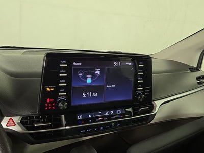 2024 Toyota Sienna LE 8 Passenger