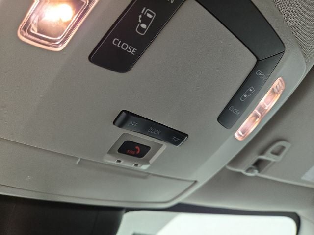 2024 Toyota Sienna LE 8 Passenger