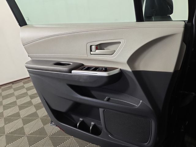 2024 Toyota Sienna LE 8 Passenger