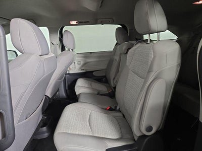 2024 Toyota Sienna LE 8 Passenger