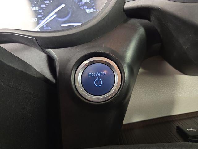 2024 Toyota Sienna LE 8 Passenger