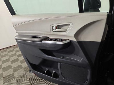 2024 Toyota Sienna LE 8 Passenger