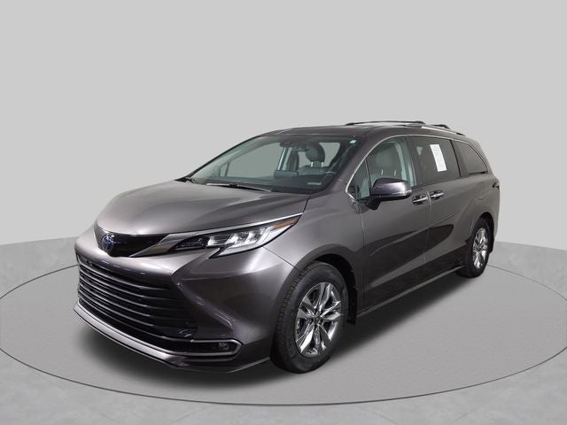 2024 Toyota Sienna Limited 7 Passenger