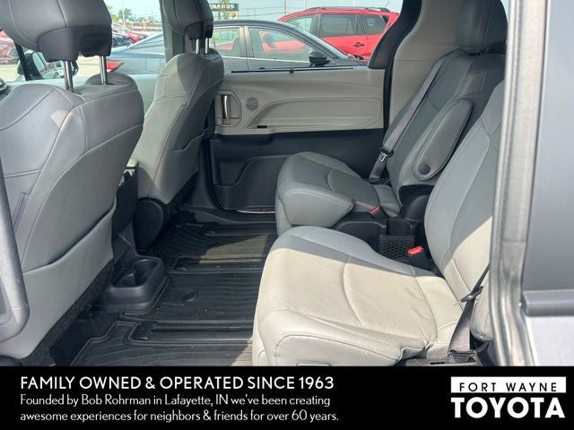 2024 Toyota Sienna Limited 7 Passenger