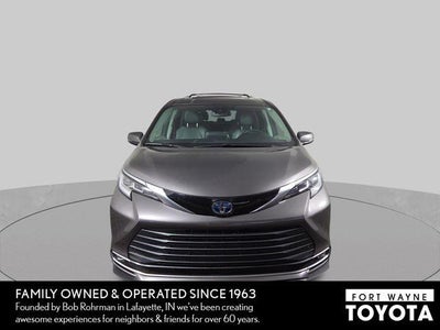 2024 Toyota Sienna Limited 7 Passenger