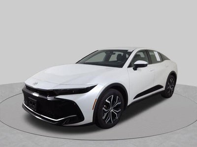 2023 Toyota Crown XLE