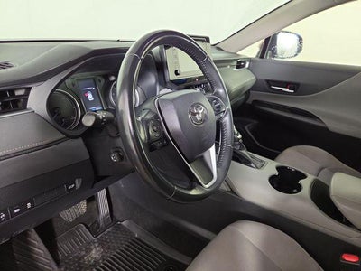 2022 Toyota Venza LE