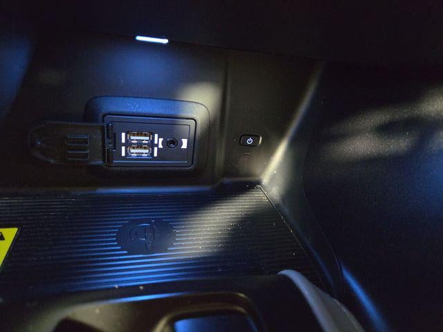 2022 Toyota Venza LE