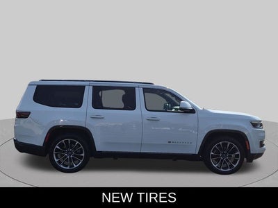 2022 Jeep Wagoneer Series III