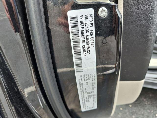 2022 Chrysler Pacifica Touring L