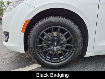 2019 Chrysler Pacifica Touring Plus