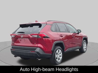 2020 Toyota RAV4 LE