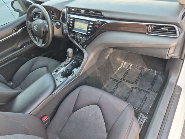 2019 Toyota Camry Hybrid LE