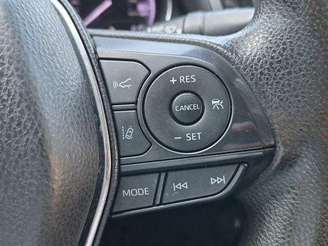 2019 Toyota Camry Hybrid LE