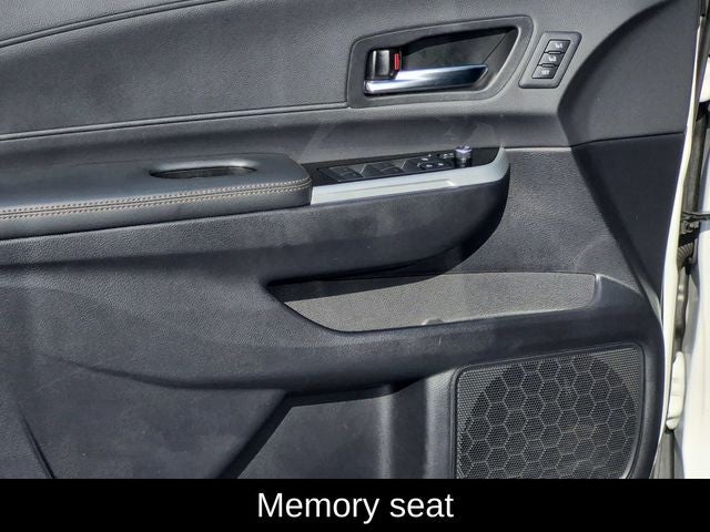 2025 Toyota Sienna Platinum 7 Passenger