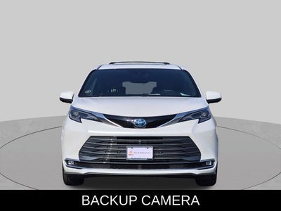 2025 Toyota Sienna Platinum 7 Passenger