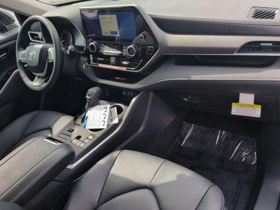 2026 Toyota Highlander XLE