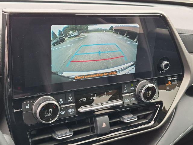 2025 Toyota Highlander XLE