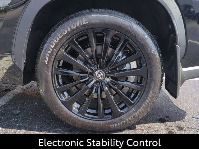 2026 Toyota Highlander XSE