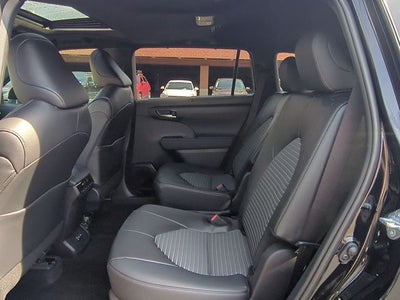 2026 Toyota Highlander XSE