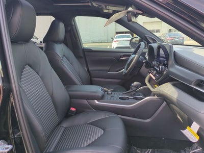 2026 Toyota Highlander XSE