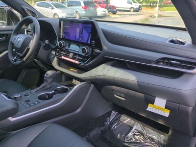2026 Toyota Highlander XSE