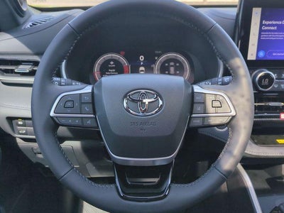 2026 Toyota Highlander XSE