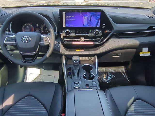 2026 Toyota Highlander XSE