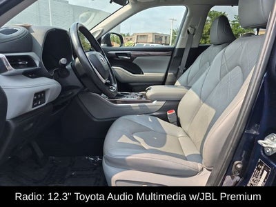 2023 Toyota Highlander Platinum