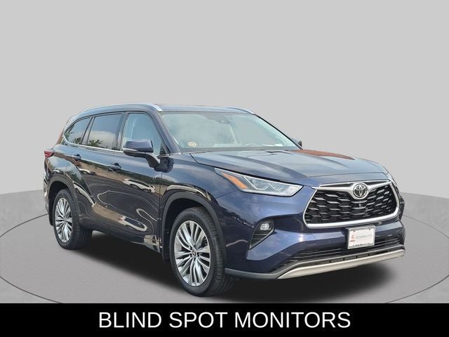 2023 Toyota Highlander Platinum