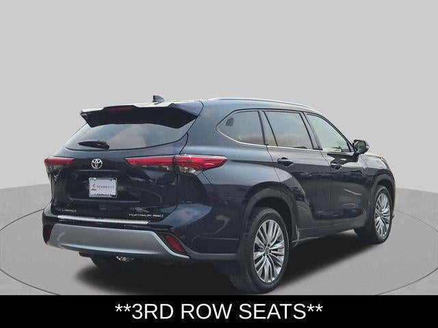 2023 Toyota Highlander Platinum