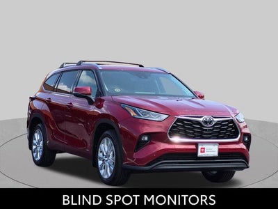 2026 Toyota Highlander Hybrid Limited