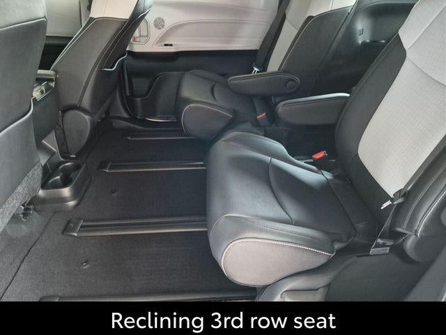2026 Toyota Sienna XSE 7 Passenger